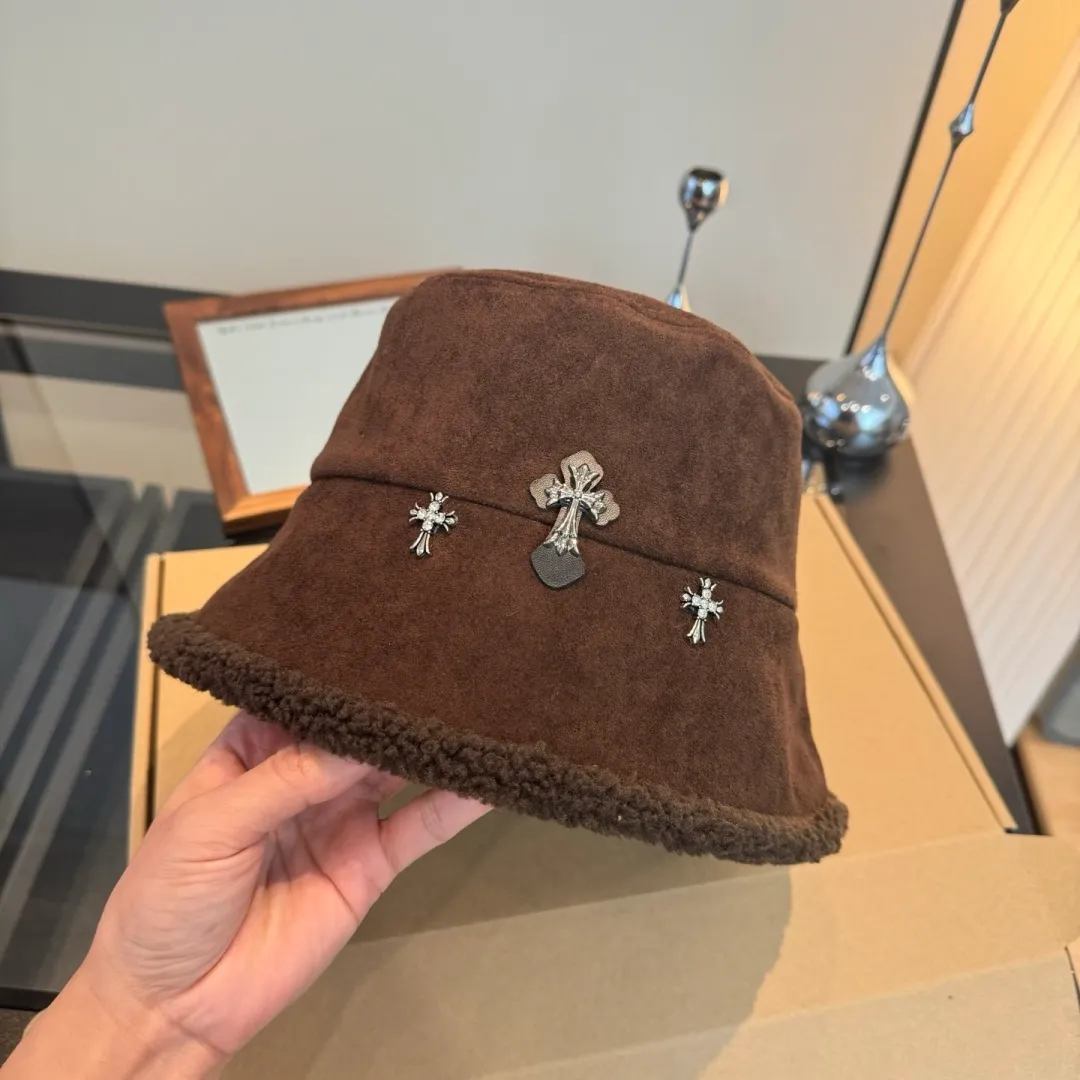 💰100¥ Croxin new wool bucket hat, foldable